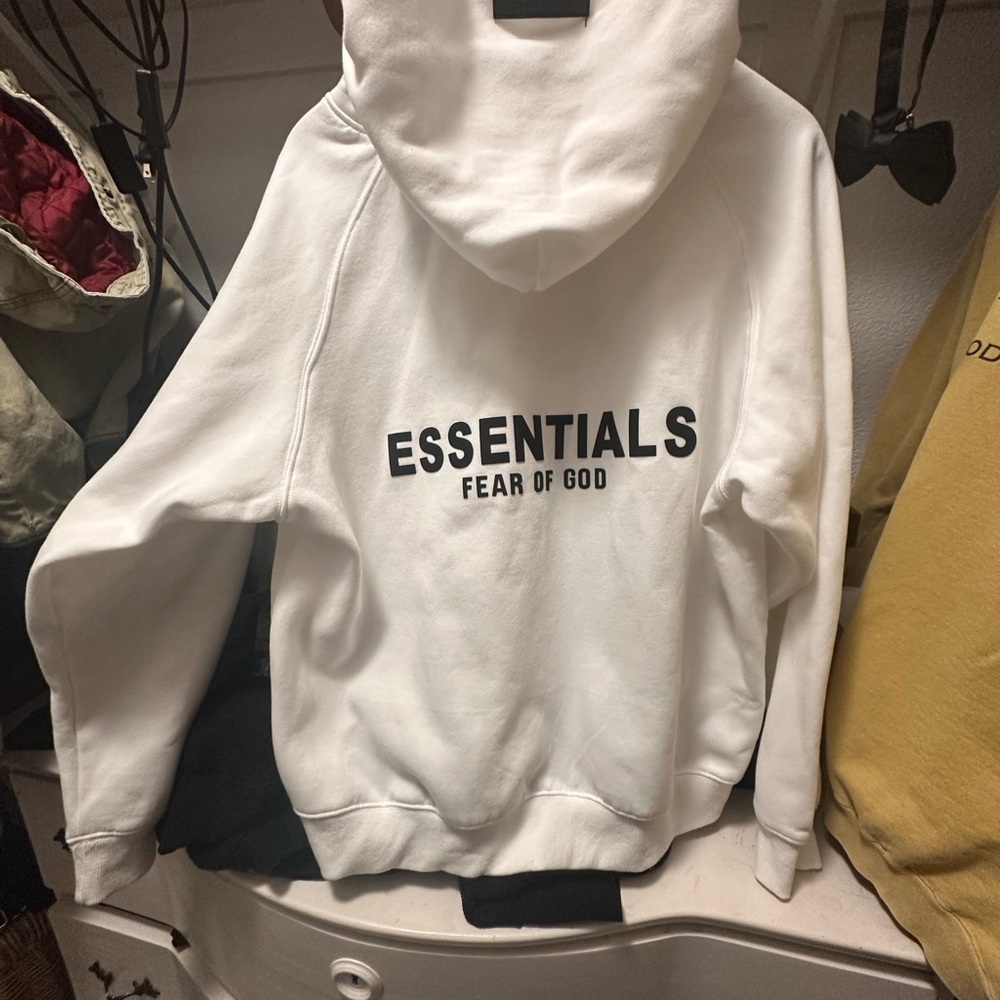Essentials Fear of God White Hoodie